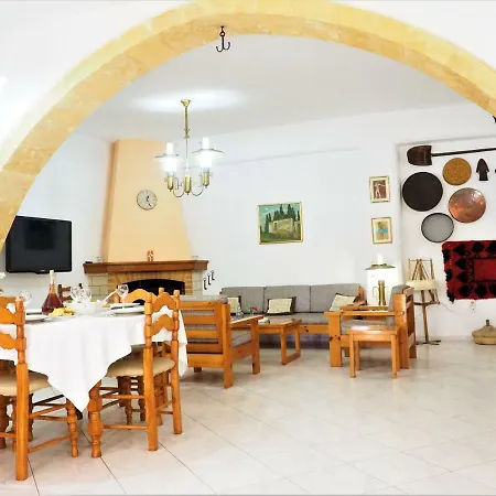 Traditional Cretan *