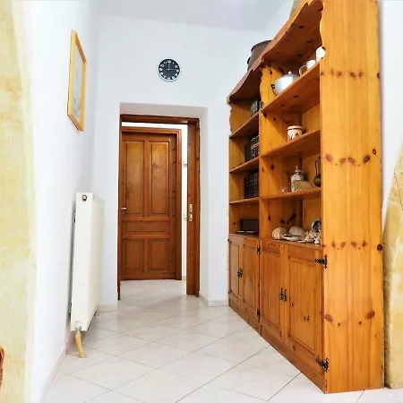 Traditional Cretan Villa Rodhopos